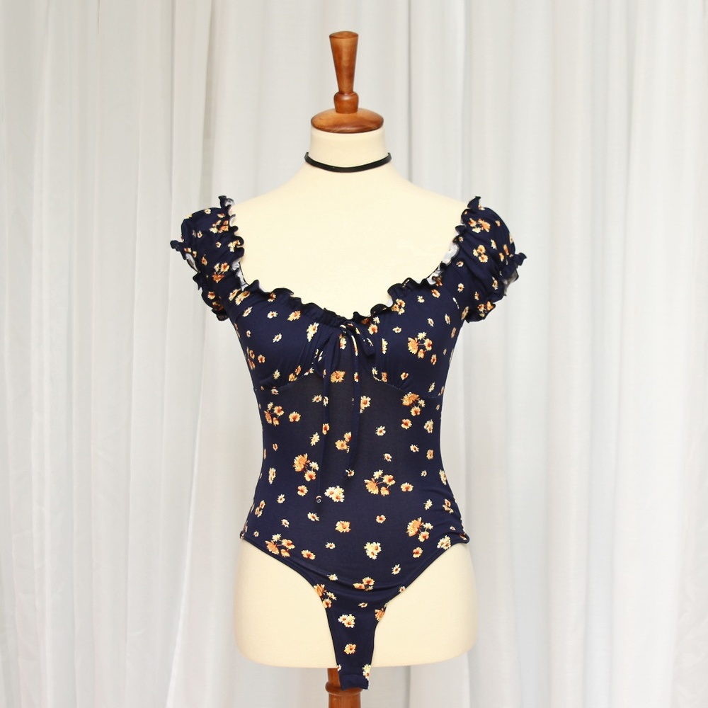 Navy Floral Print Super Soft Puff Sleeve - Picture 1 of 7